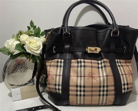 bolsa burberry usada|Burberry handbags for sale.